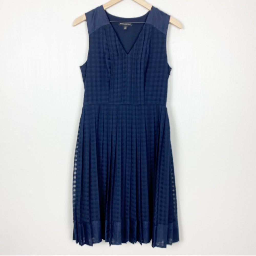 Banana Republic Gingham Sleeveless Pleated Dress Size 6